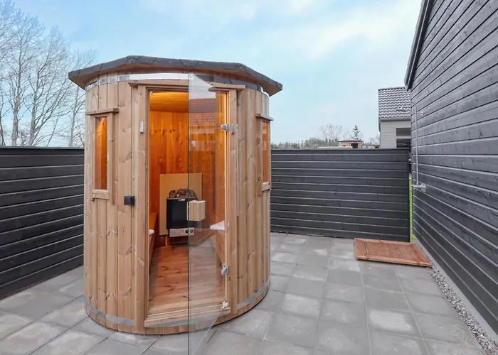 Lovely In With Sauna